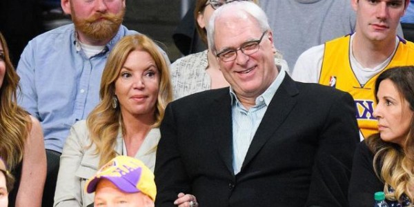 pg电子游戏-【揭秘】魔术师禅师影响湖人高层 詹皇瞄准下个赛季