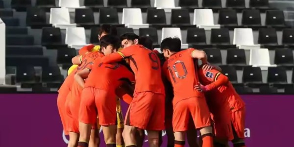 pg电子游戏-糟了！沙特裁判执法U23亚洲杯决赛，与日本亲密，对中国男足不利